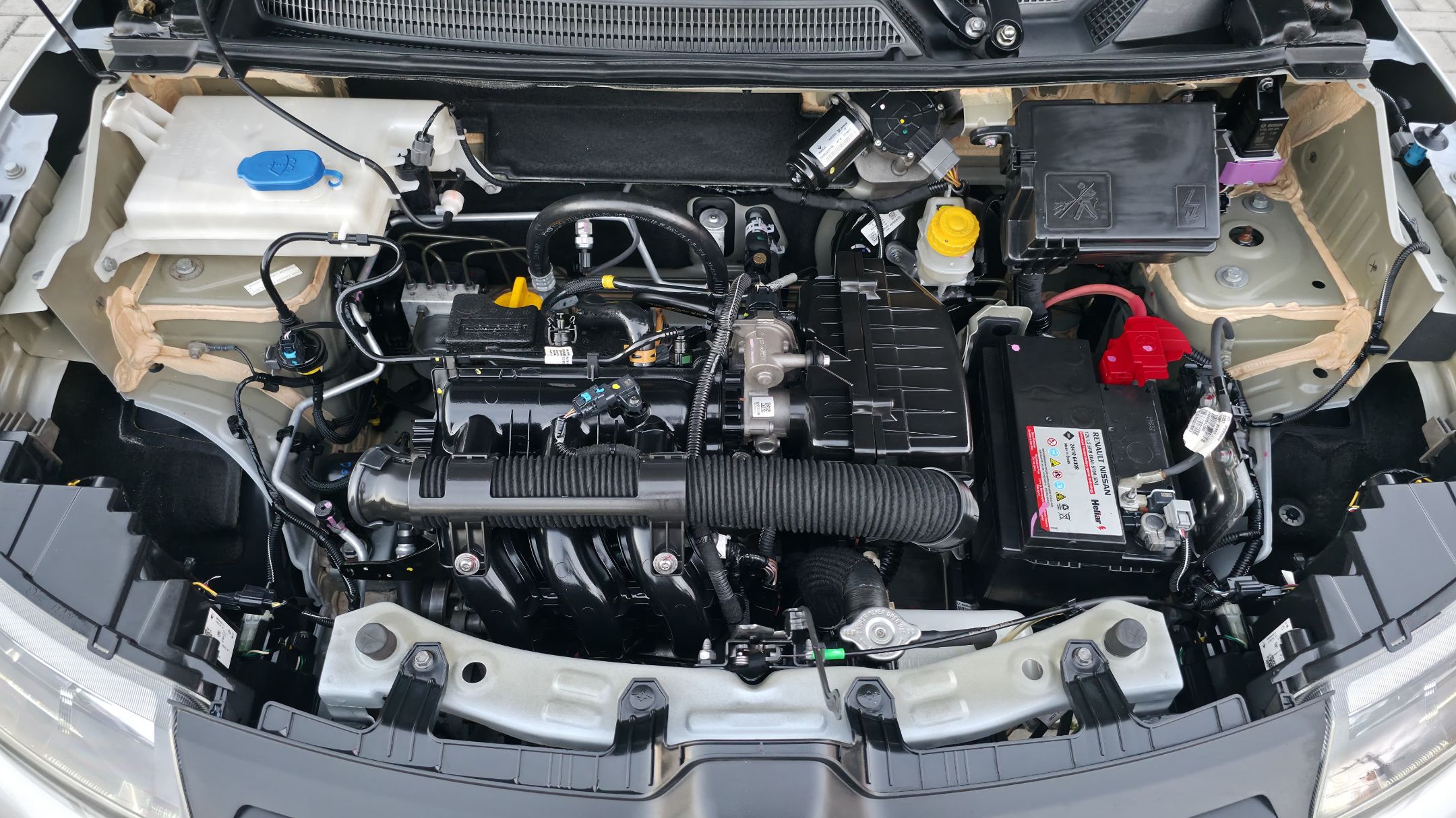 RENAULT KWID 9