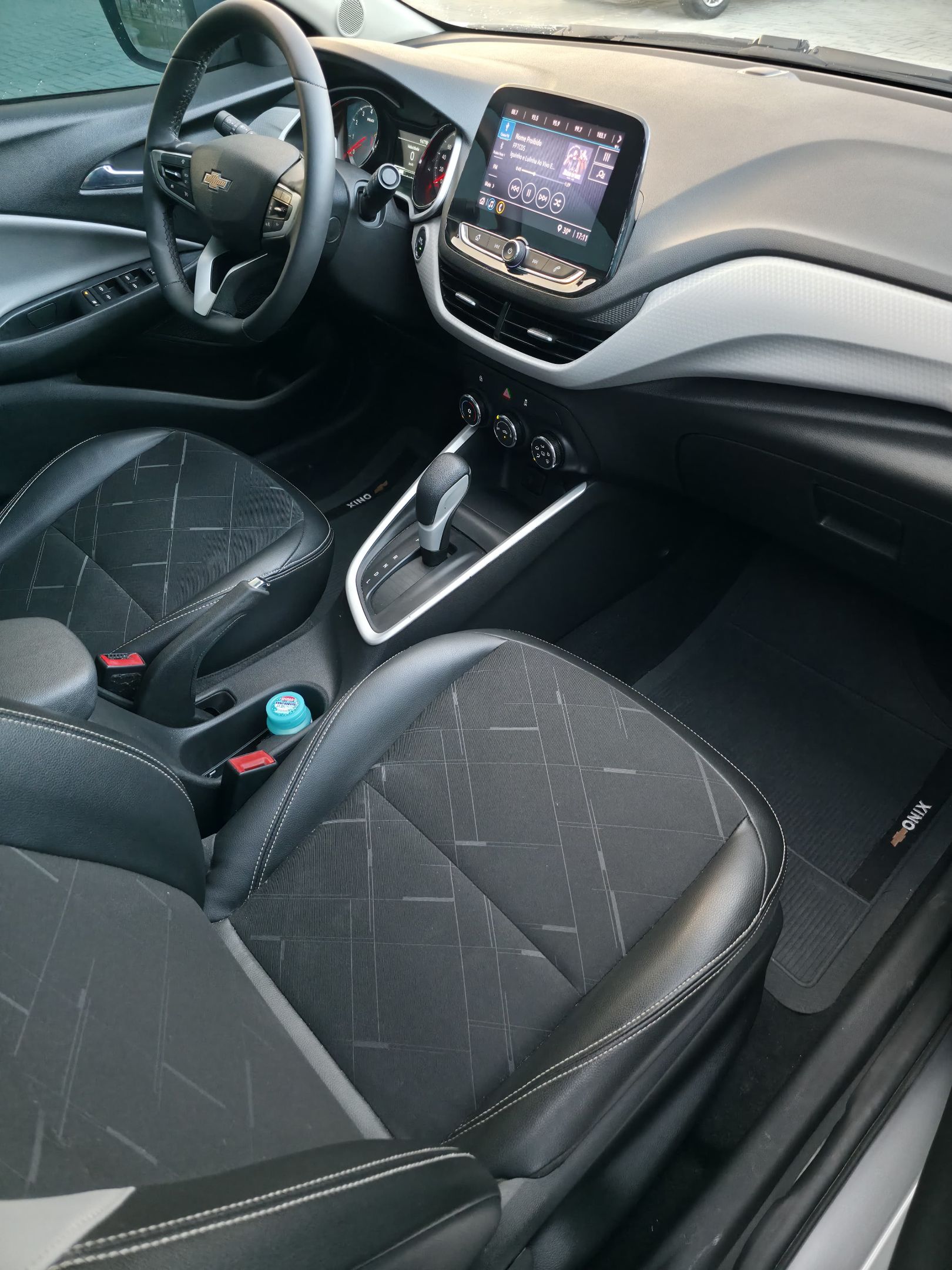 CHEVROLET ONIX 7