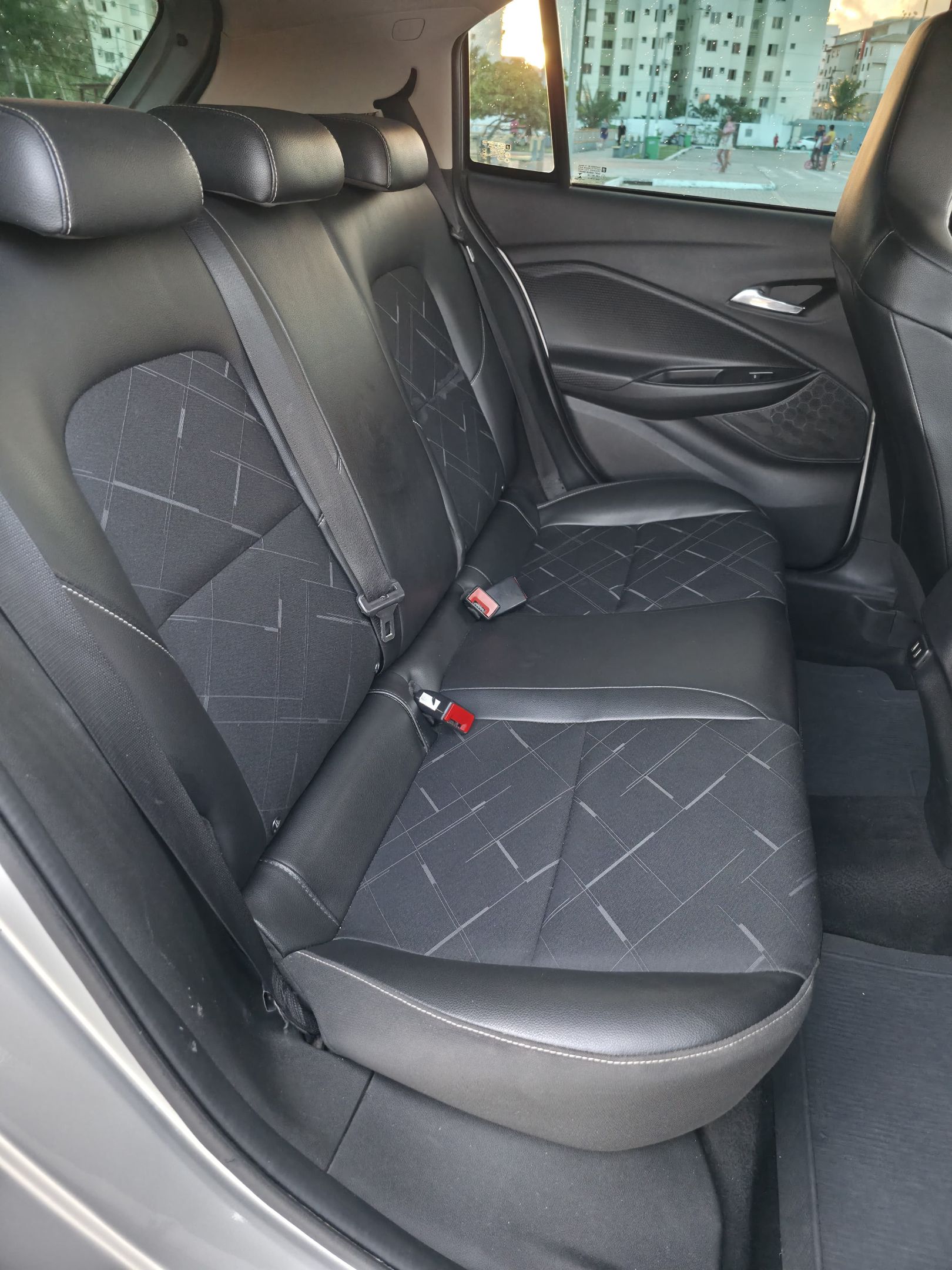 CHEVROLET ONIX 9