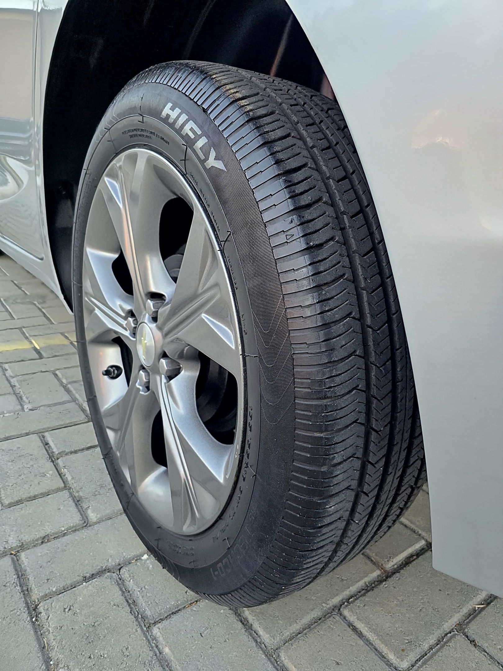 CHEVROLET ONIX 10