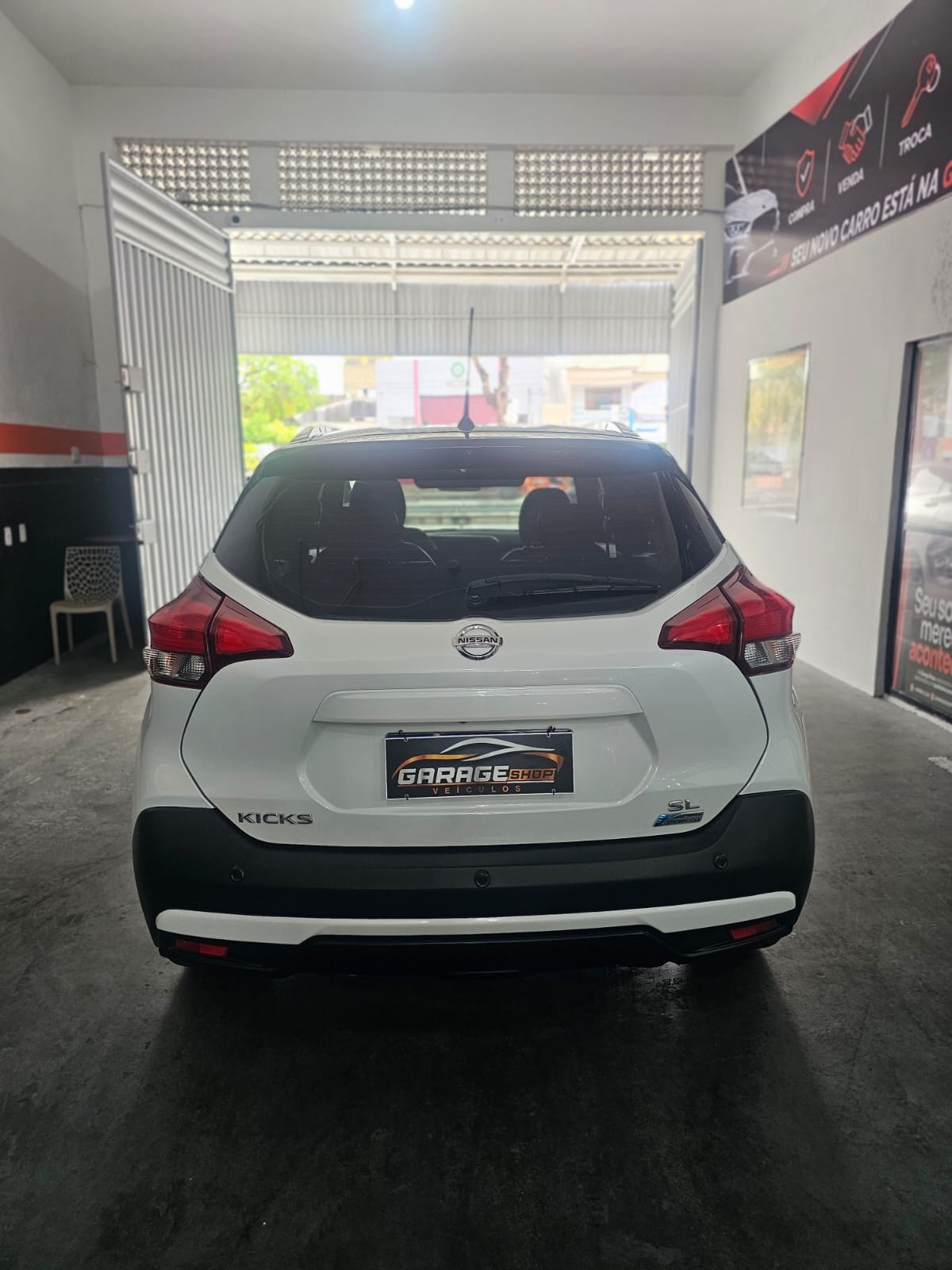 Nissan KICKS 5