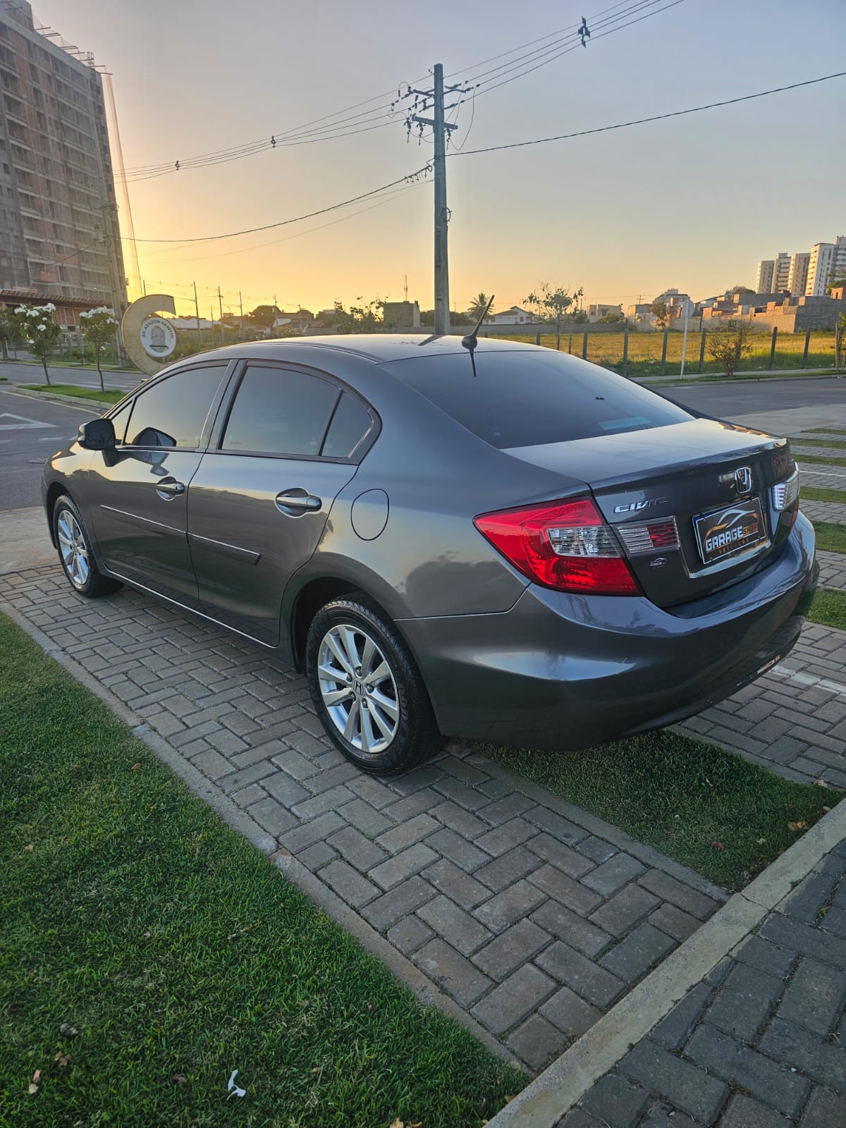HONDA CIVIC 4