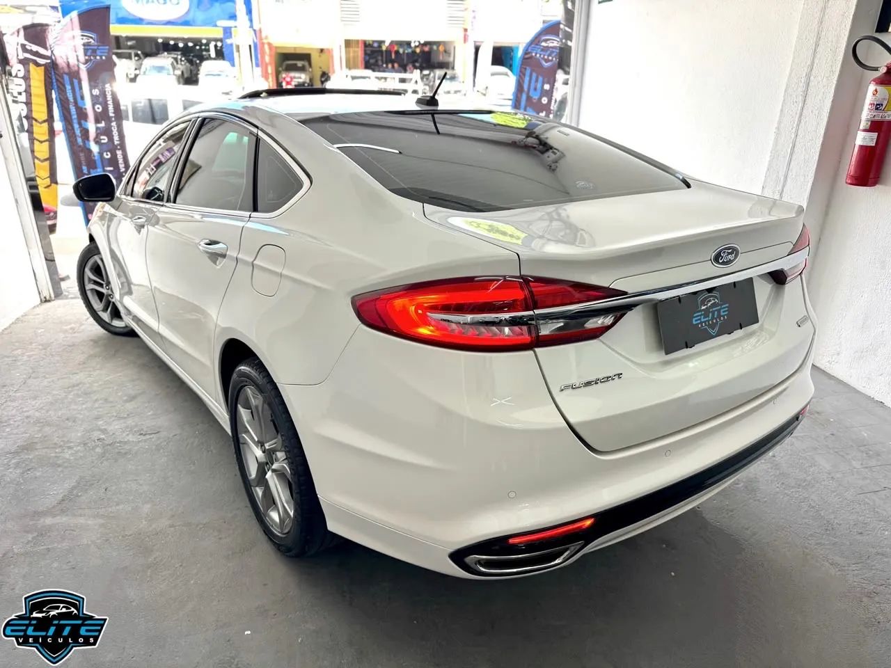 Ford FUSION 6