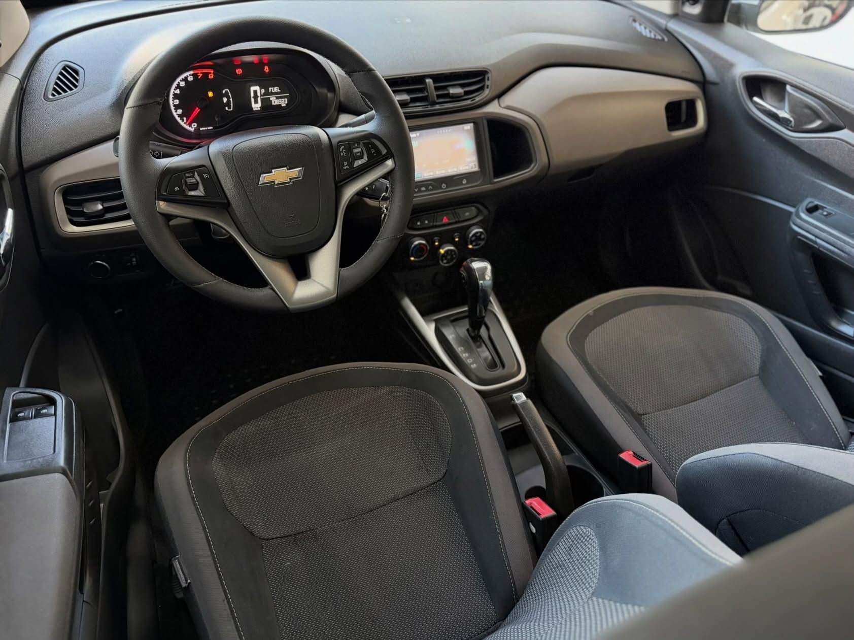 Chevrolet Prisma 8