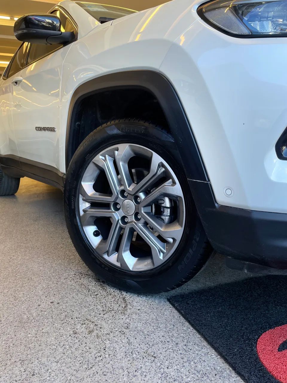 Jeep COMPASS 4