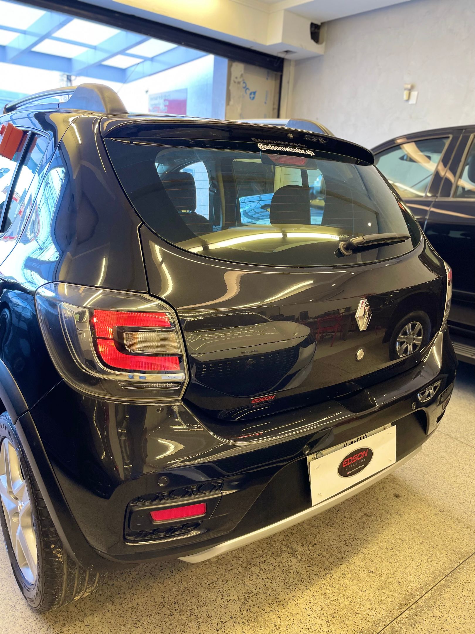 Renault SANDERO 6