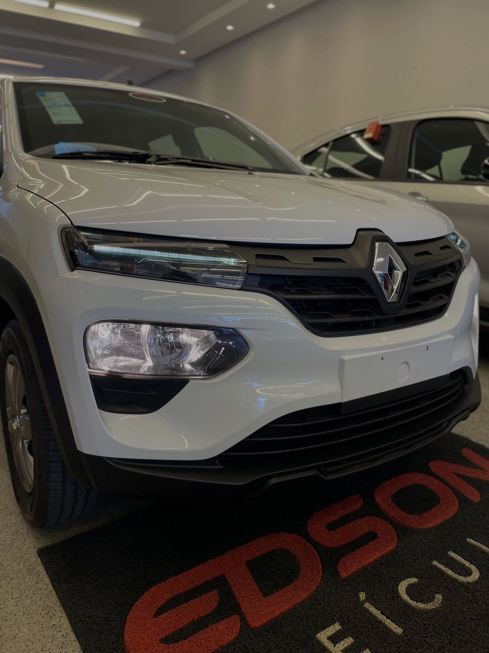 Renault Kwid 4