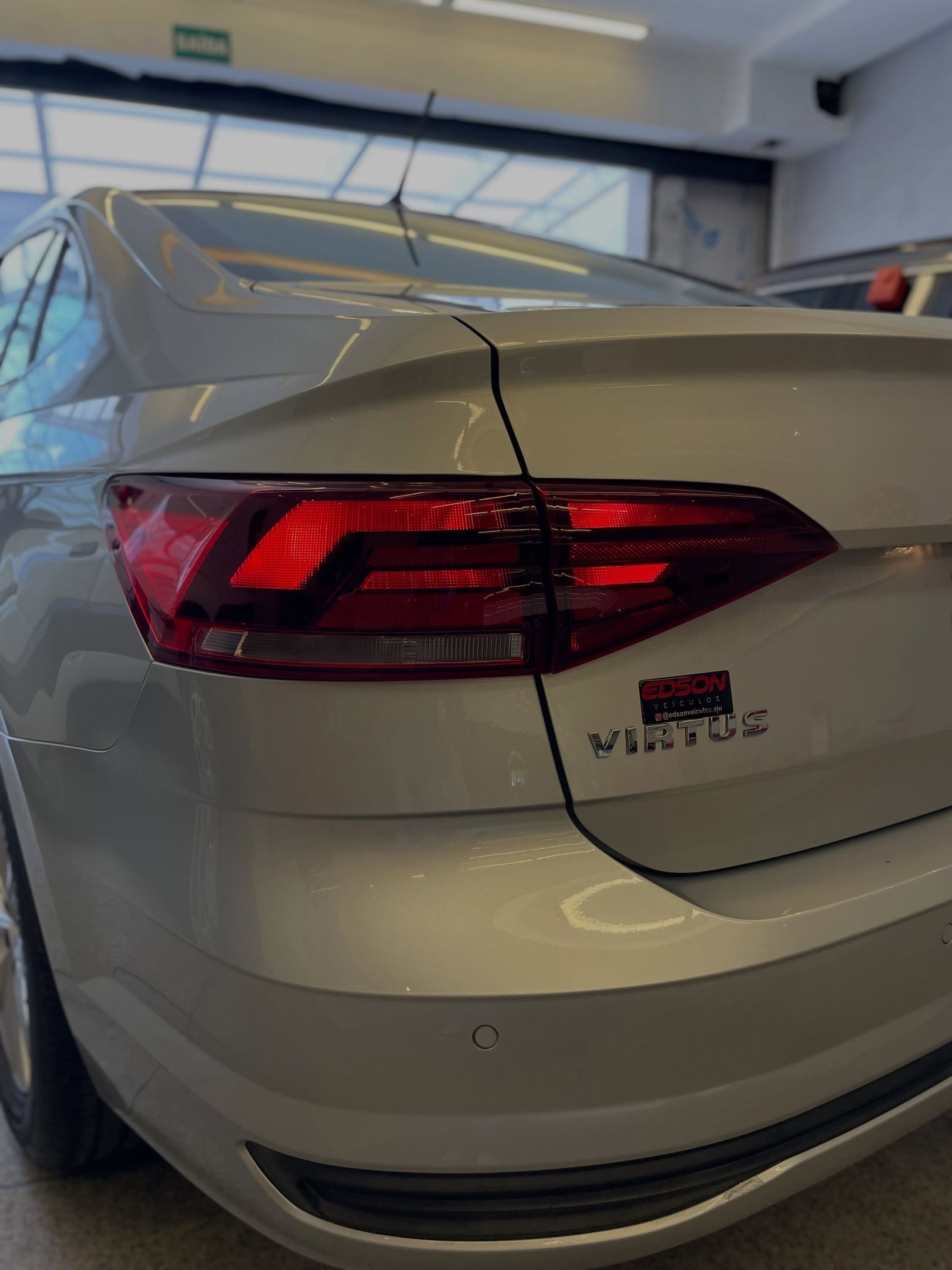 Volkswagen Virtus 12