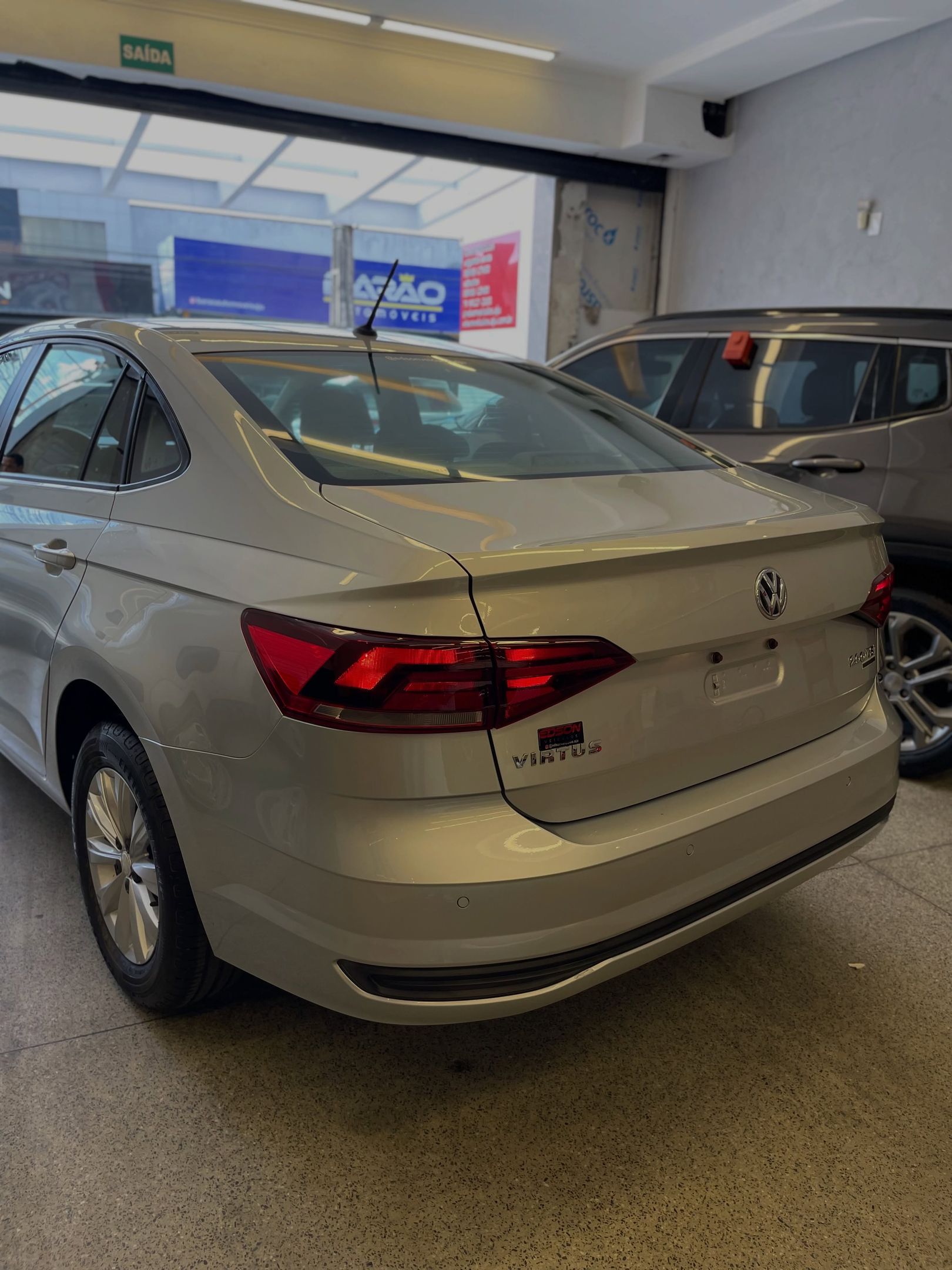 Volkswagen Virtus 13