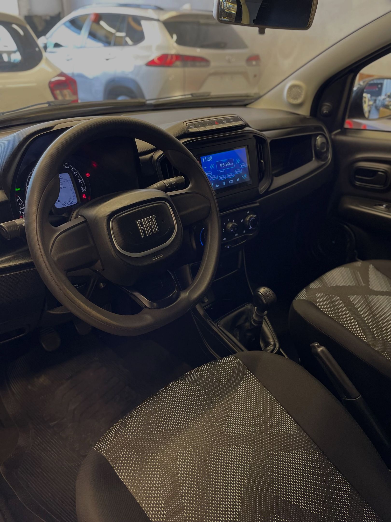 Fiat Mobi 11