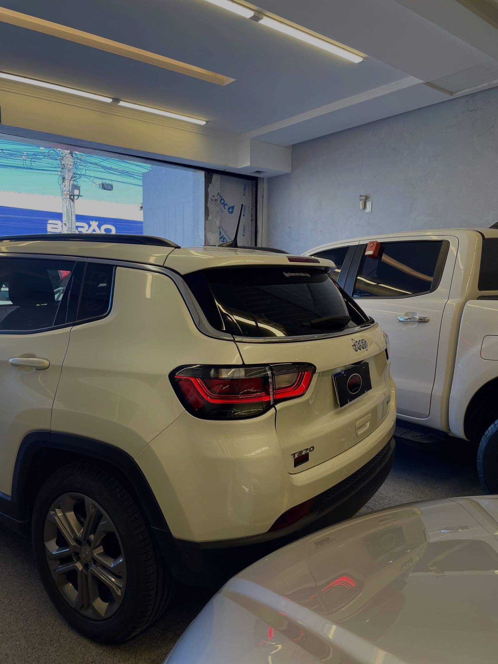 Jeep Compass 10