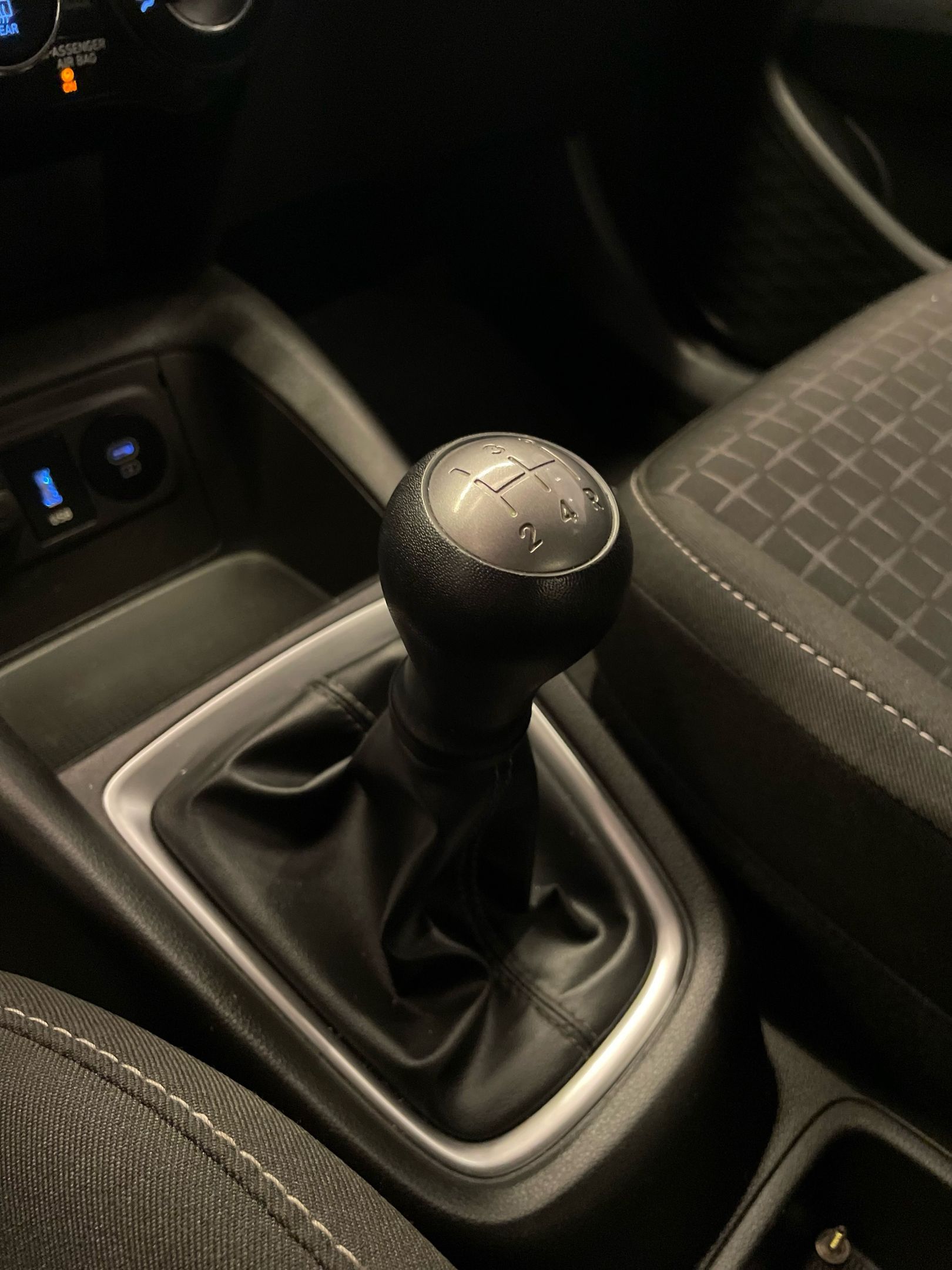 Hyundai HB20 11