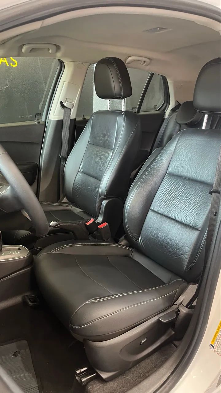 Chevrolet TRACKER 5