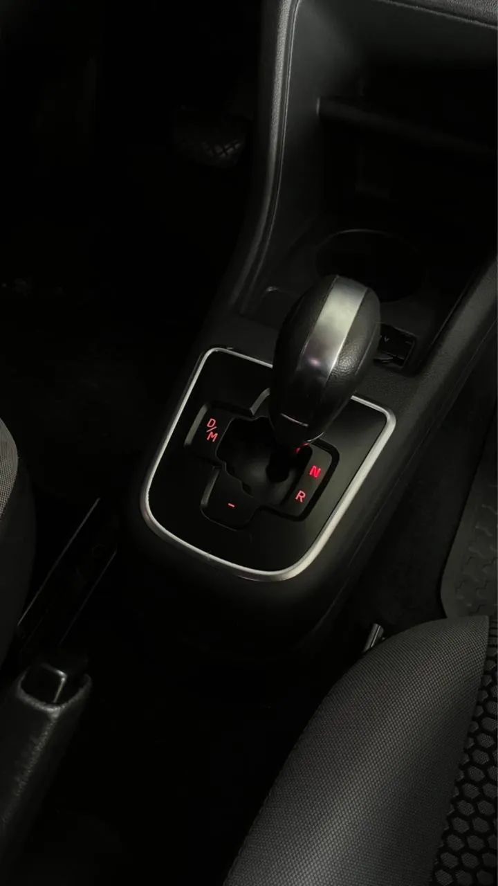 Volkswagen UP 6