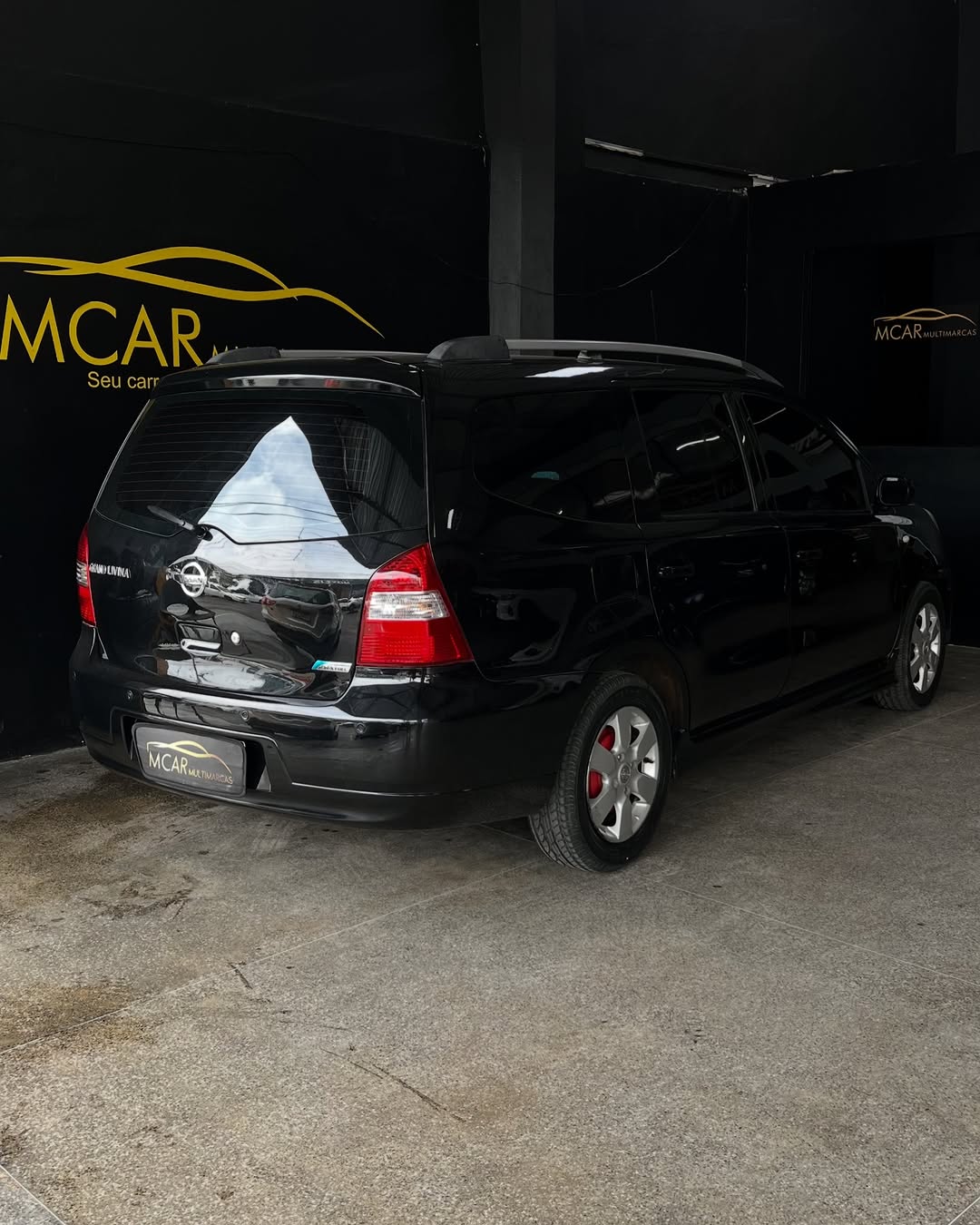 Nissan Livina 3