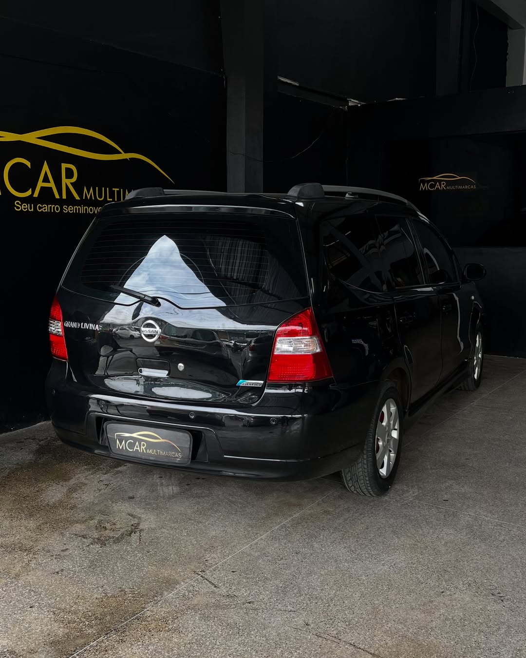 Nissan Livina 4