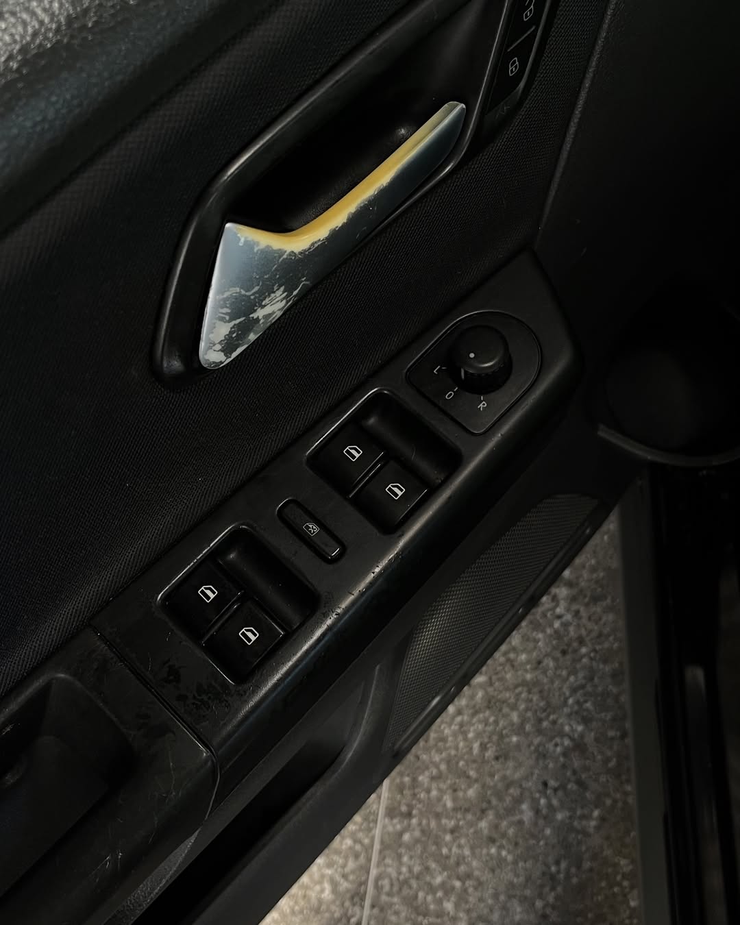 Volkswagen CrossFox 6