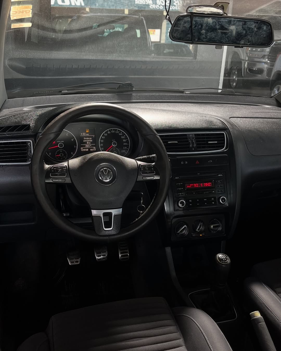 Volkswagen CrossFox 7