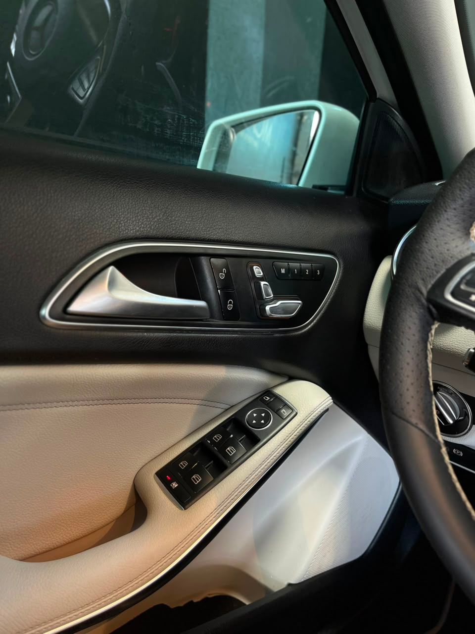 Mercedes-Benz GLA 7
