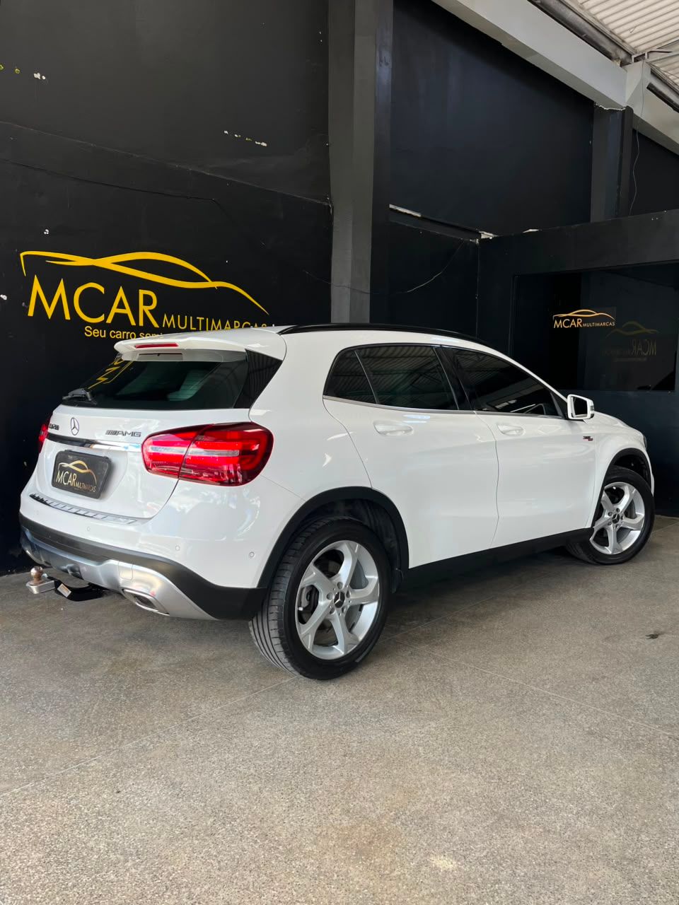Mercedes-Benz GLA 2