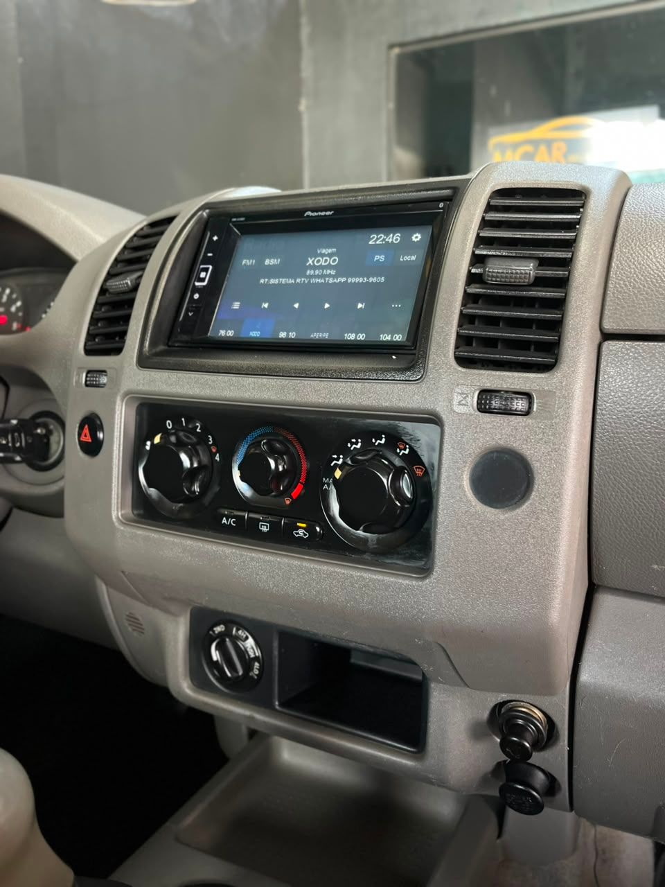 Nissan Frontier 4