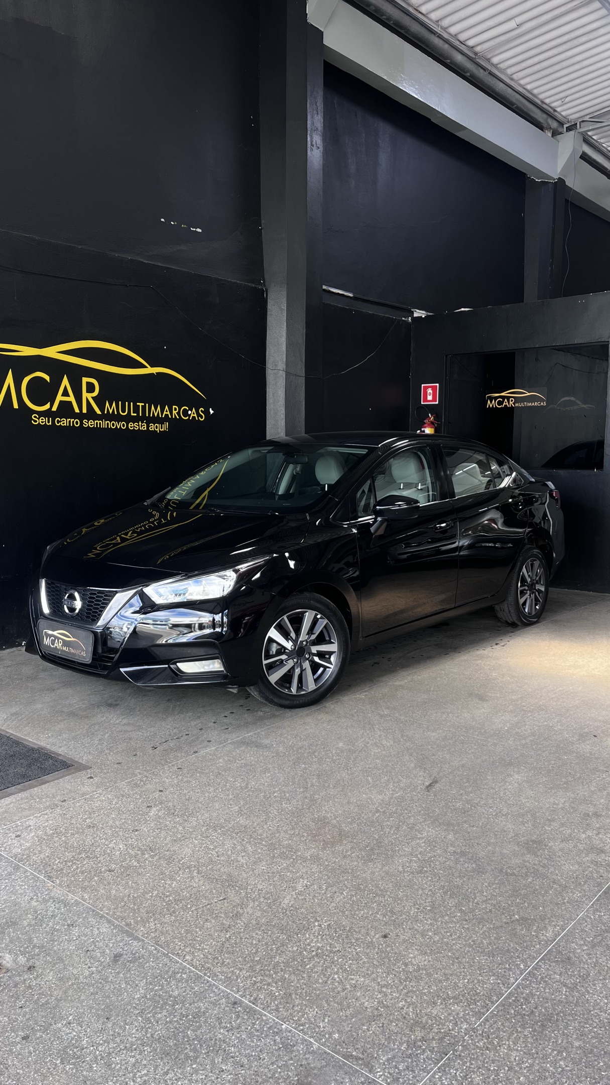 NISSAN VERSA 2021