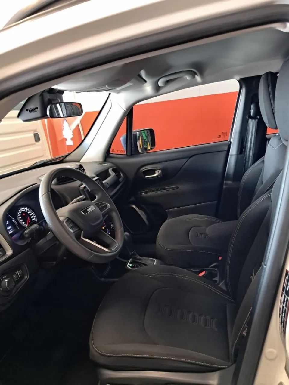 Jeep RENEGADE 5