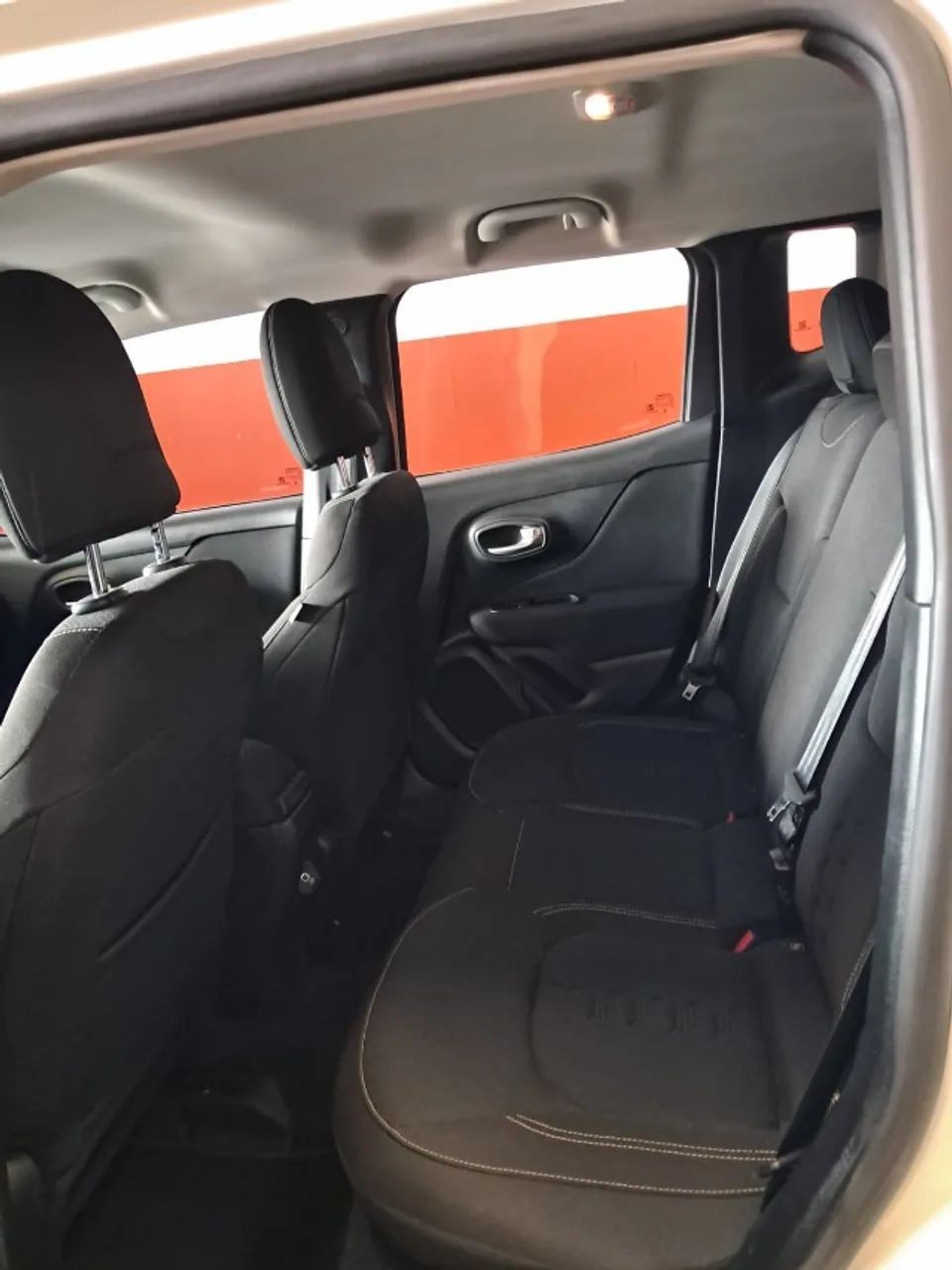 Jeep RENEGADE 8