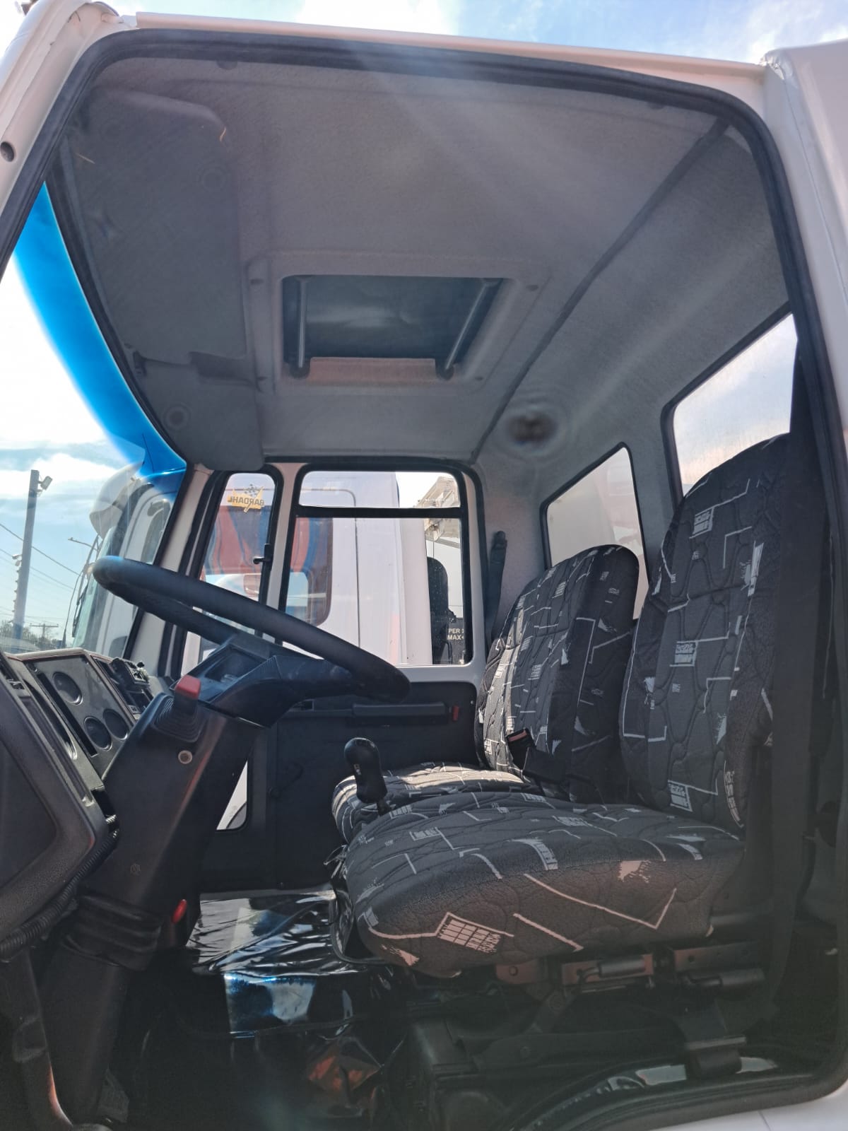 FORD CARGO 9