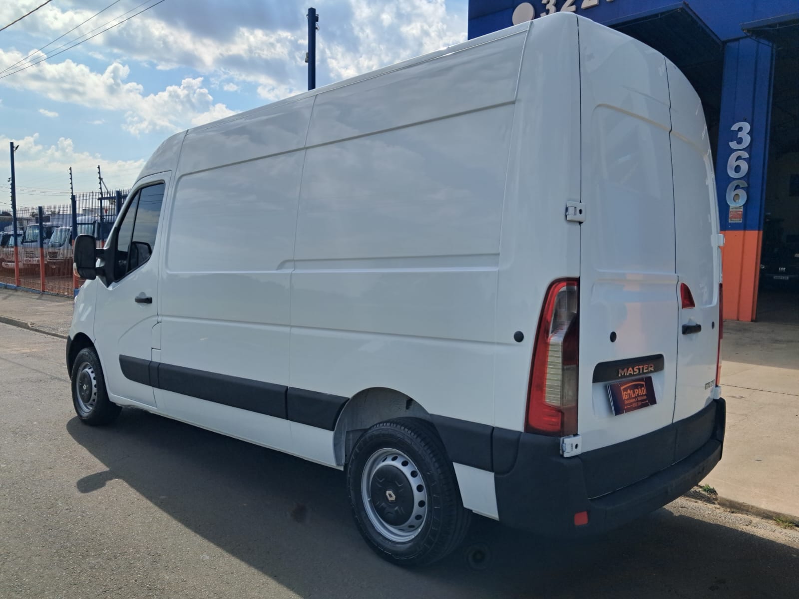 Renault Master 4