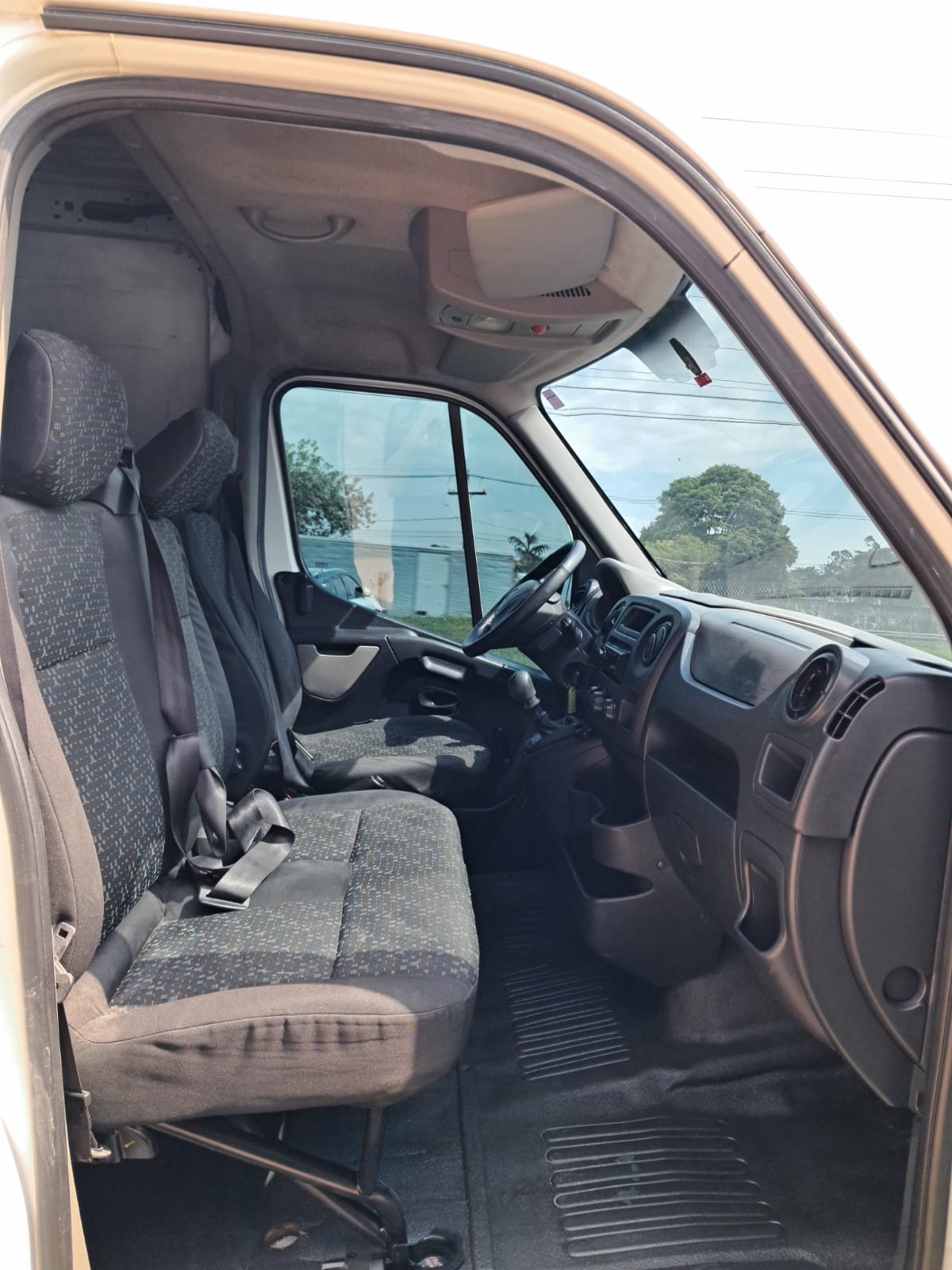 Renault Master 9