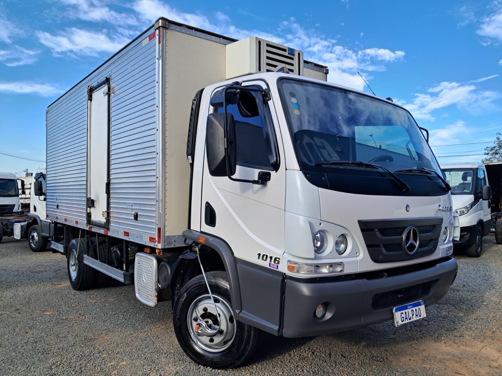 MERCEDES-BENZ ACCELO 3