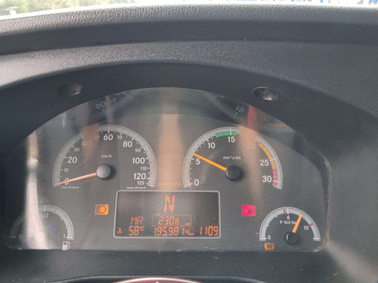 MERCEDES-BENZ ACCELO 11