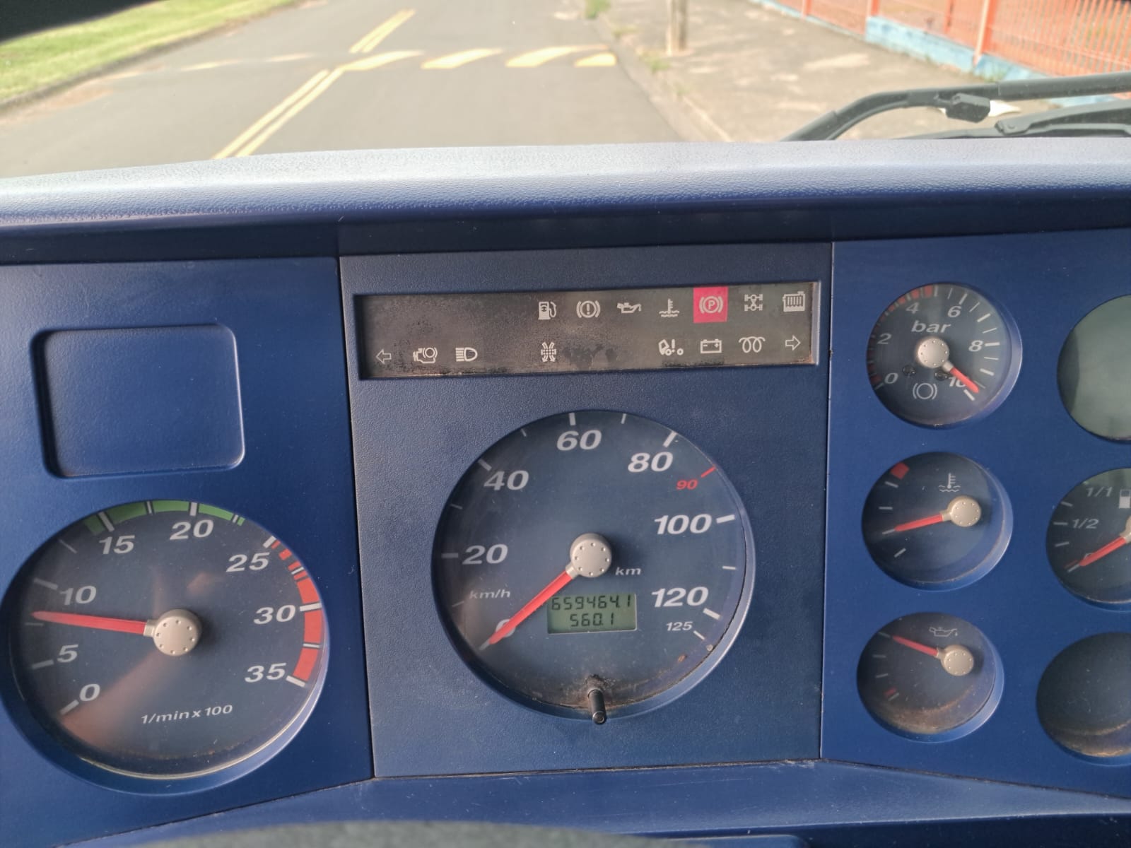 VOLKSWAGEN 8.120 12