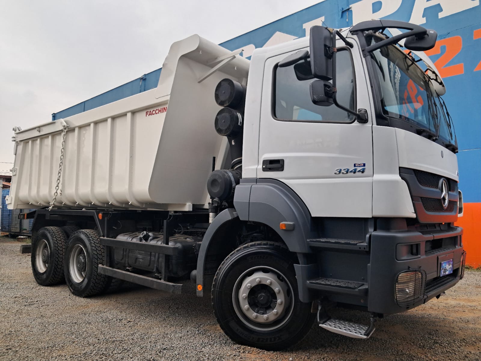 MERCEDES-BENZ AXOR 3