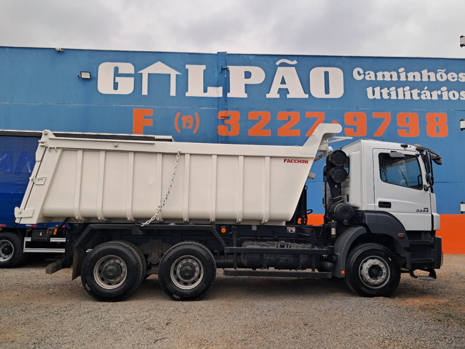 MERCEDES-BENZ AXOR 10