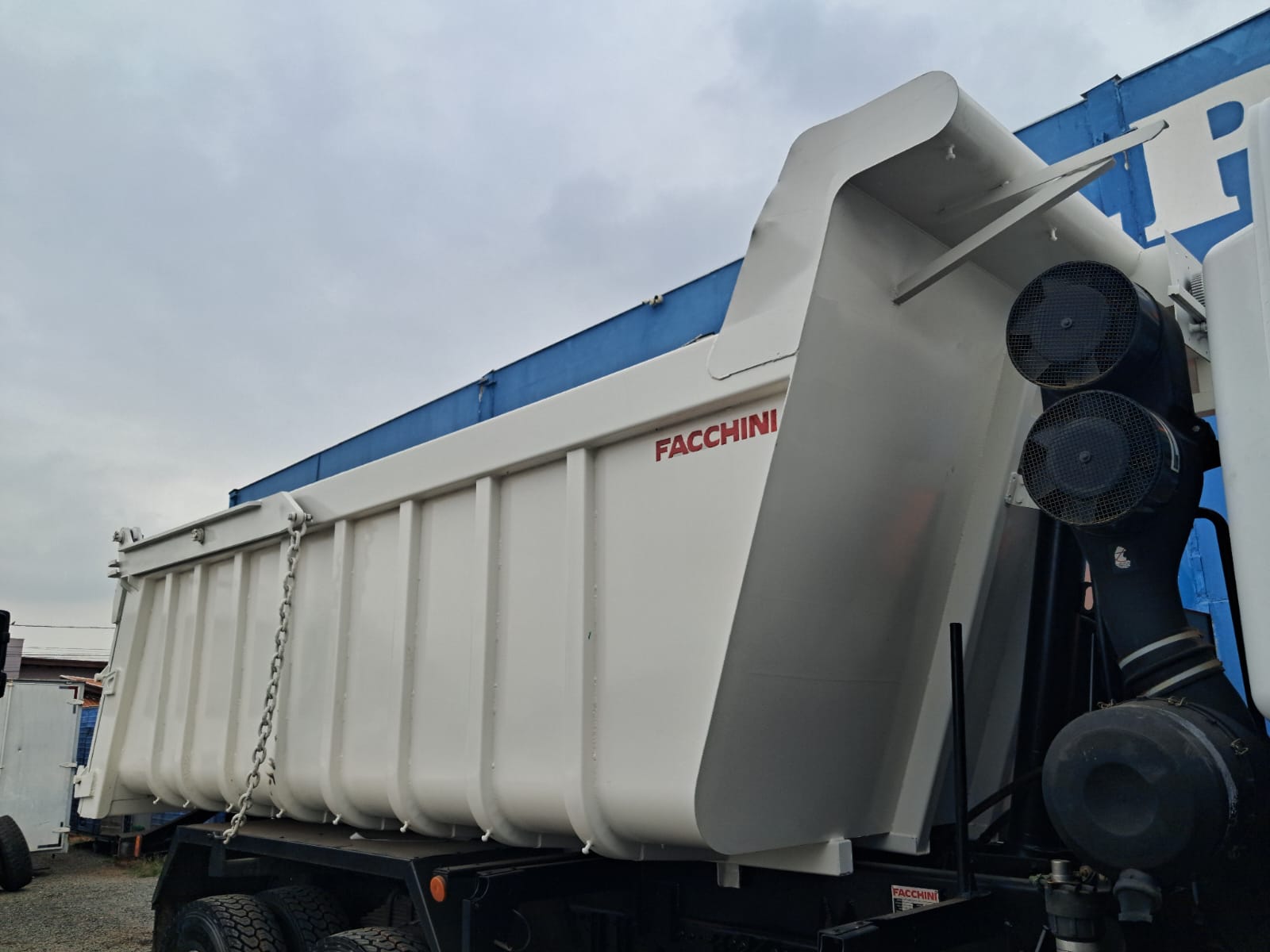 MERCEDES-BENZ AXOR 13