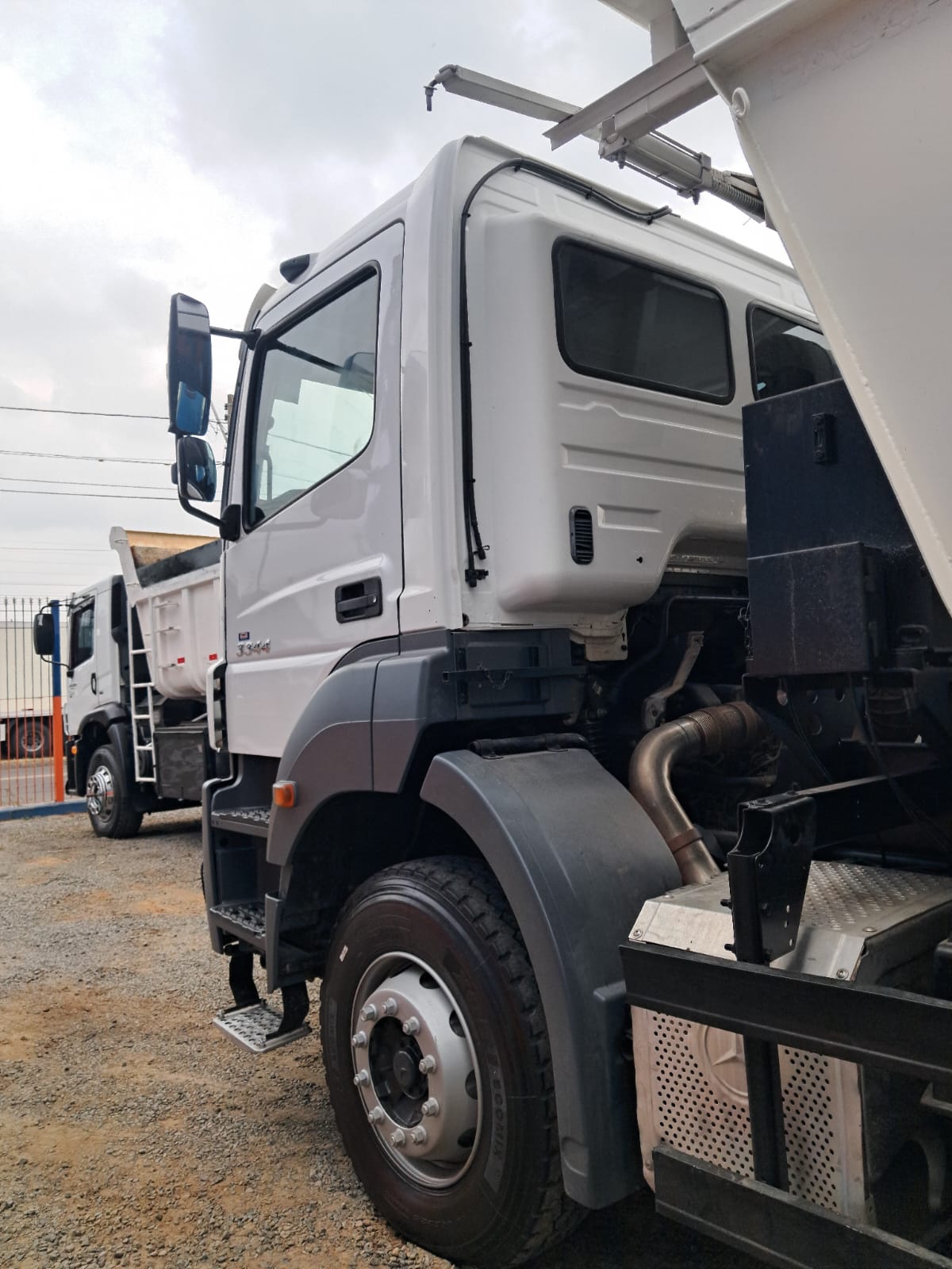 MERCEDES-BENZ AXOR 15