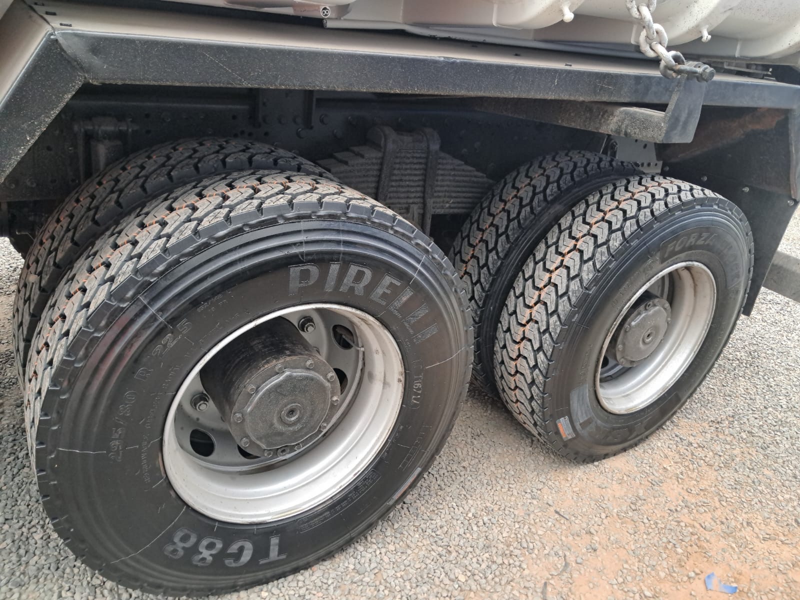 MERCEDES-BENZ AXOR 16