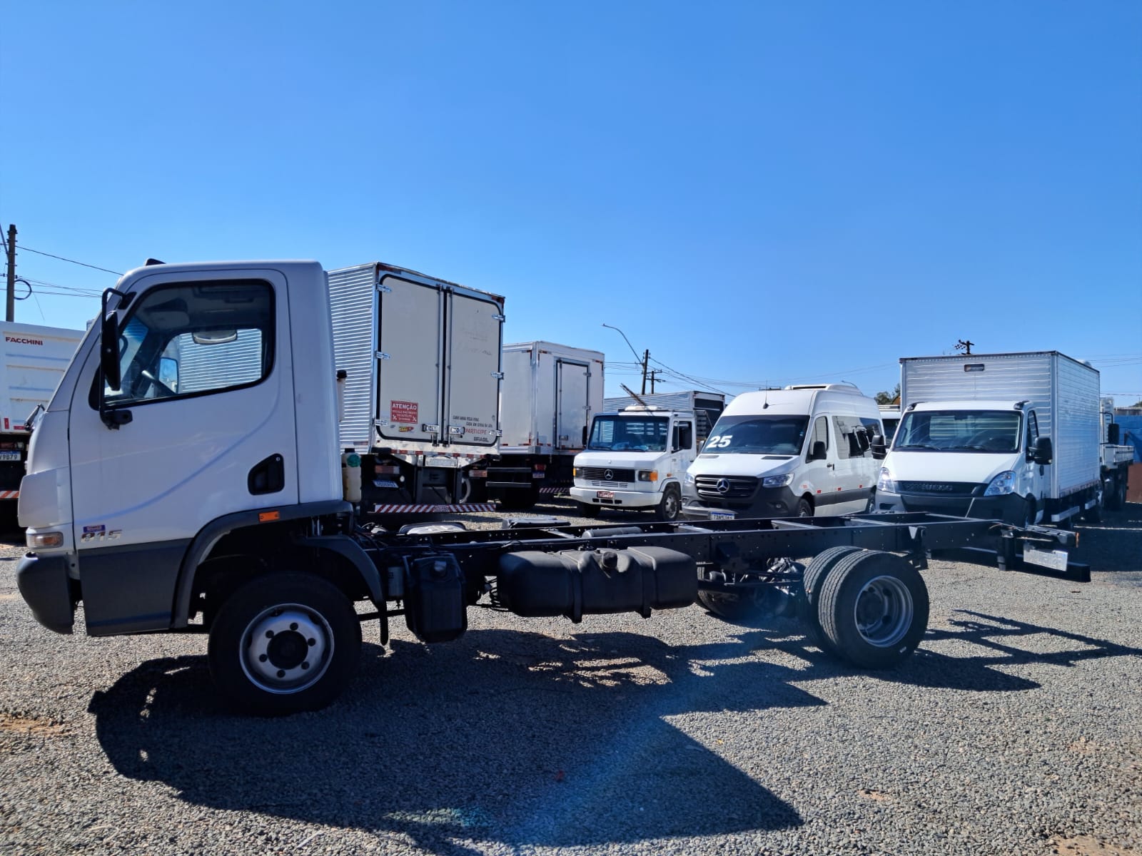 MERCEDES-BENZ ACCELO 3