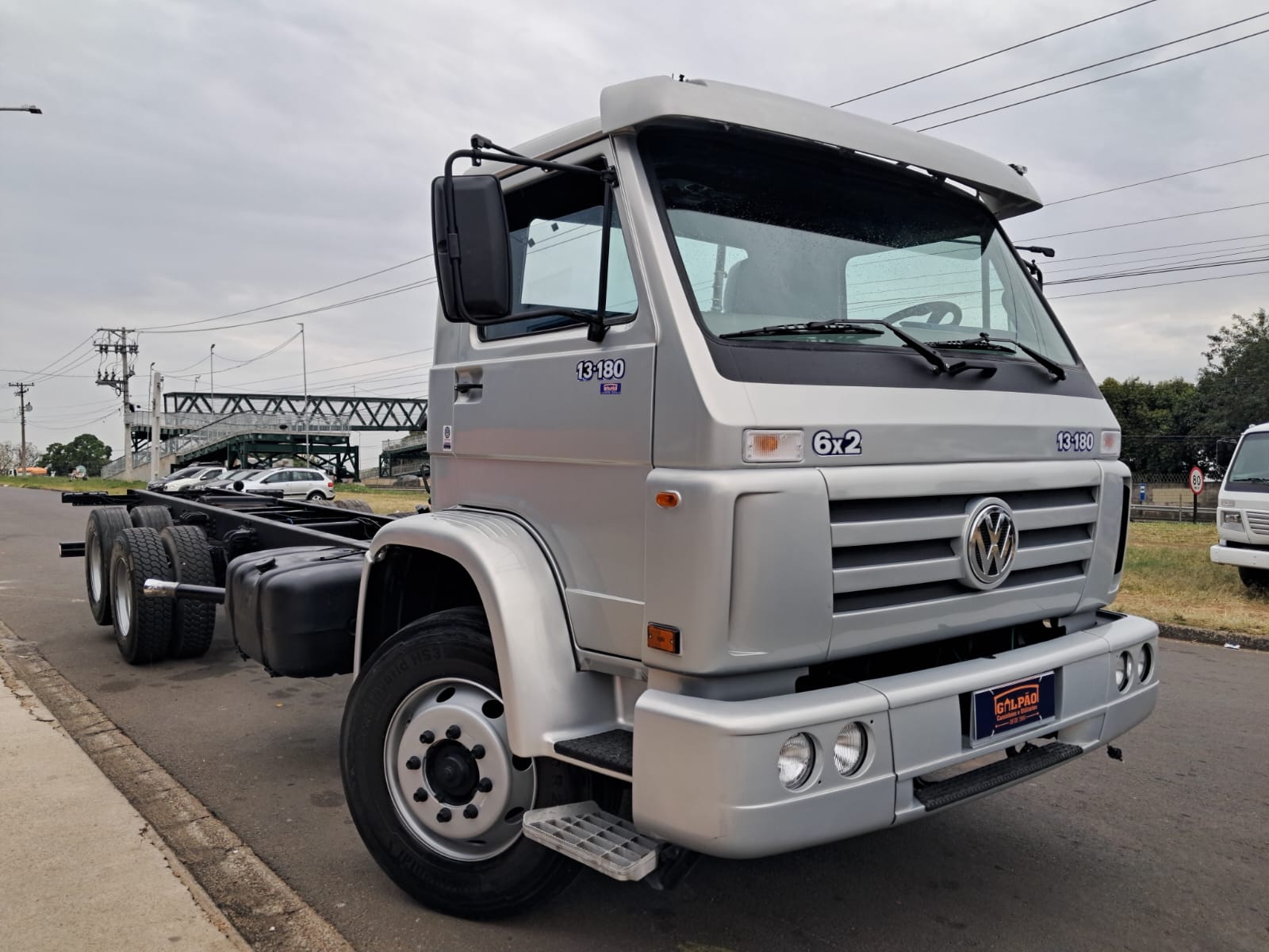 VOLKSWAGEN 13180 2
