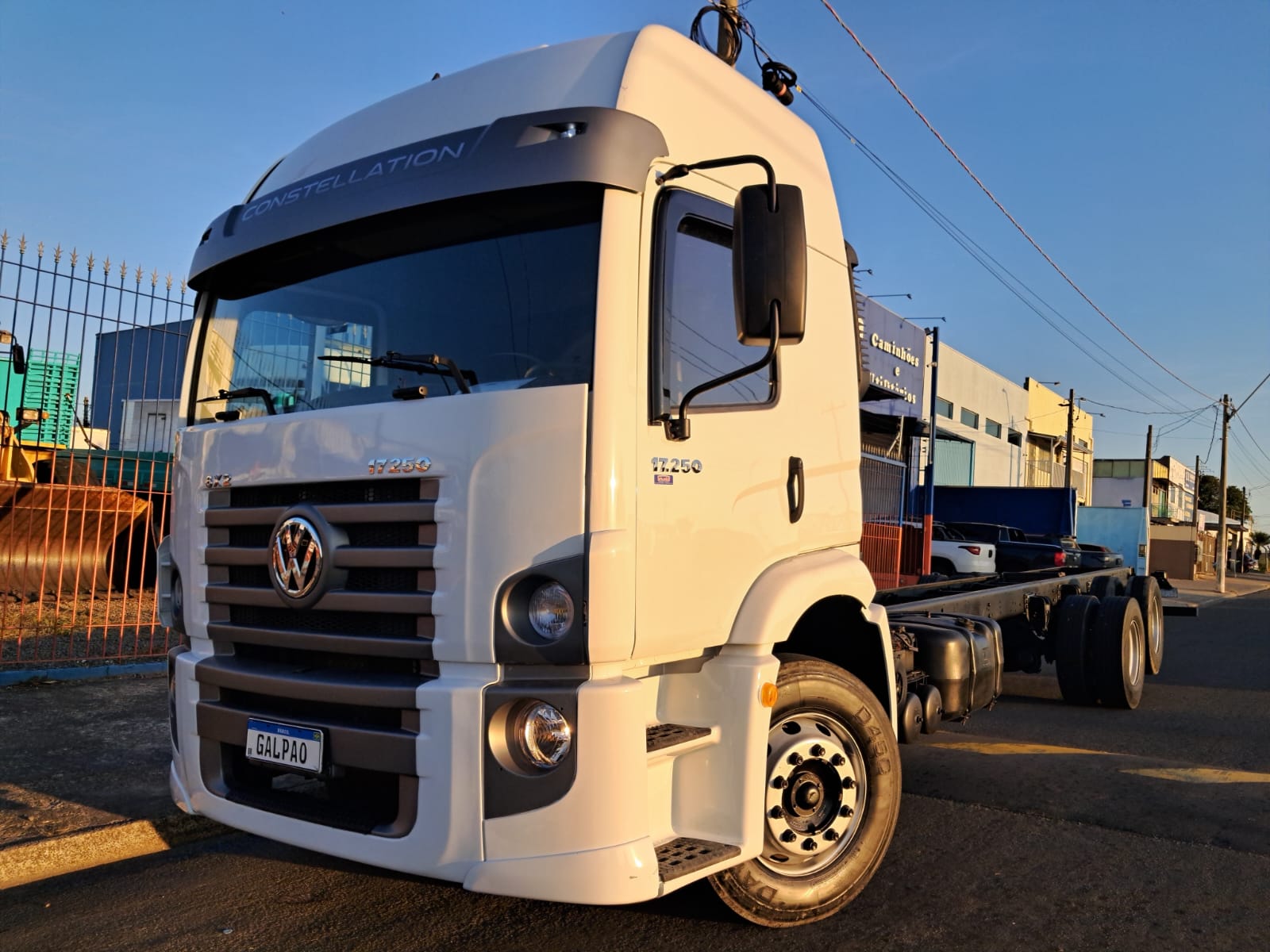 VOLKSWAGEN 17.250 2010