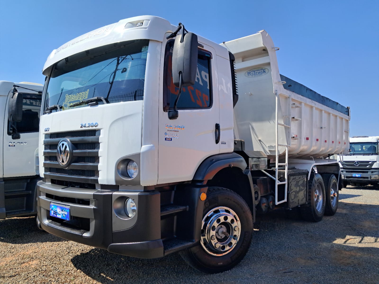 VOLKSWAGEN 24.280 2012
