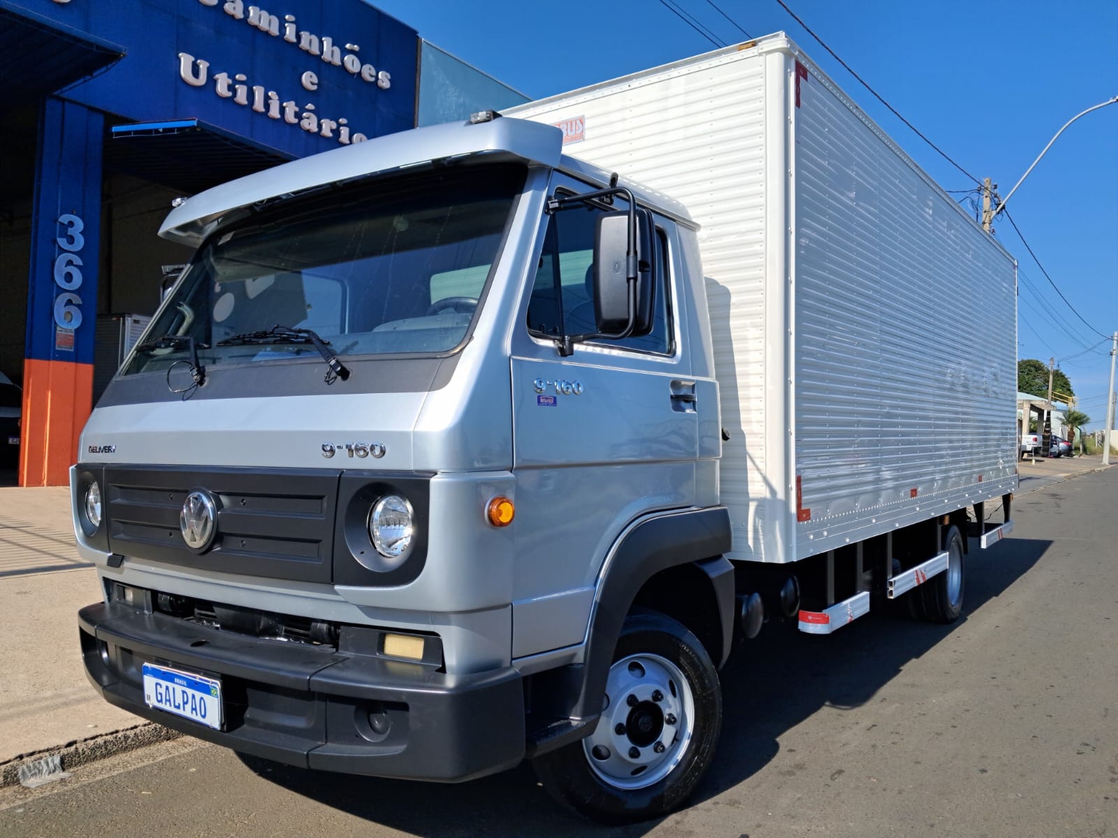 VOLKSWAGEN 9.160 2013