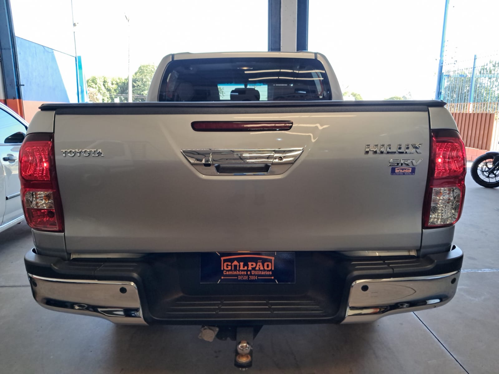 Toyota Hilux 4