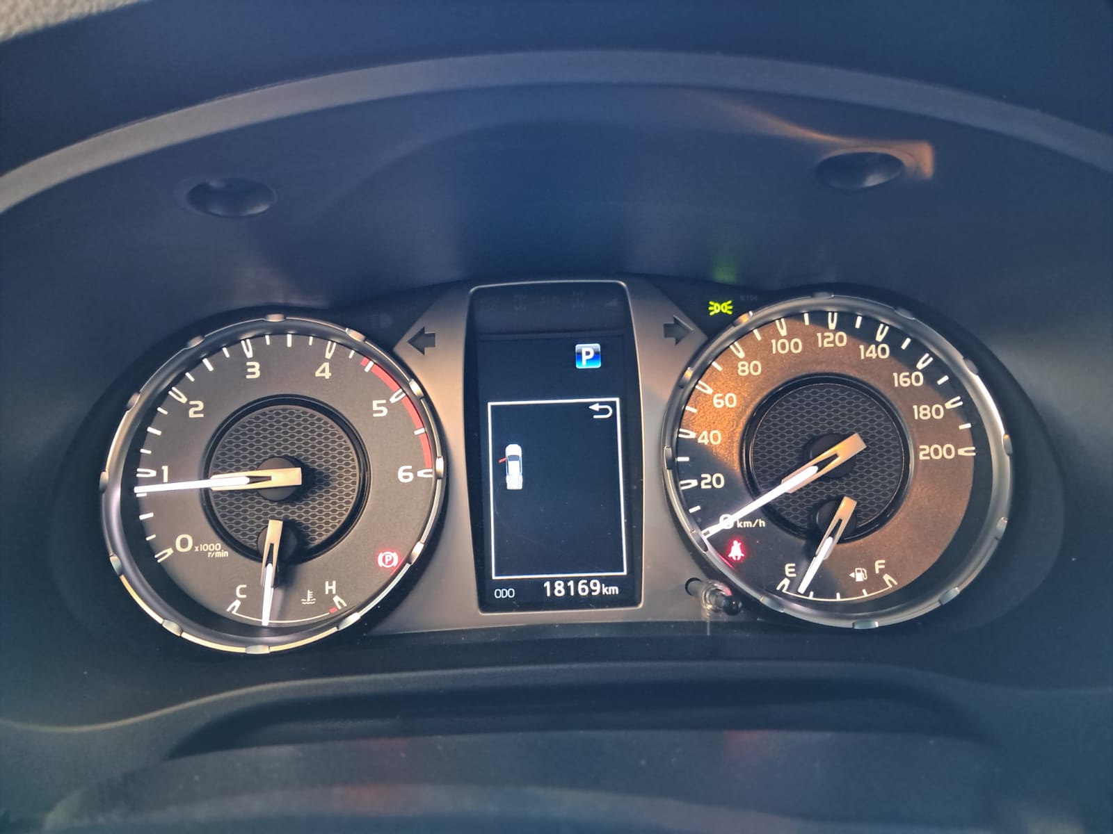 Toyota Hilux 13