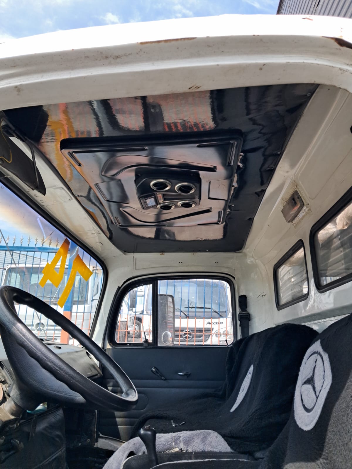 MERCEDES-BENZ L-1316 11