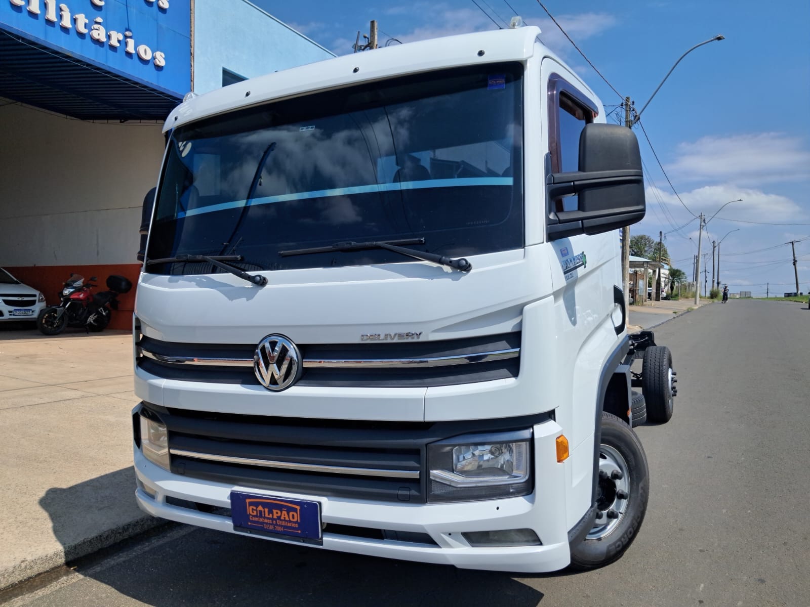 VW - VolksWagen Delivery 15