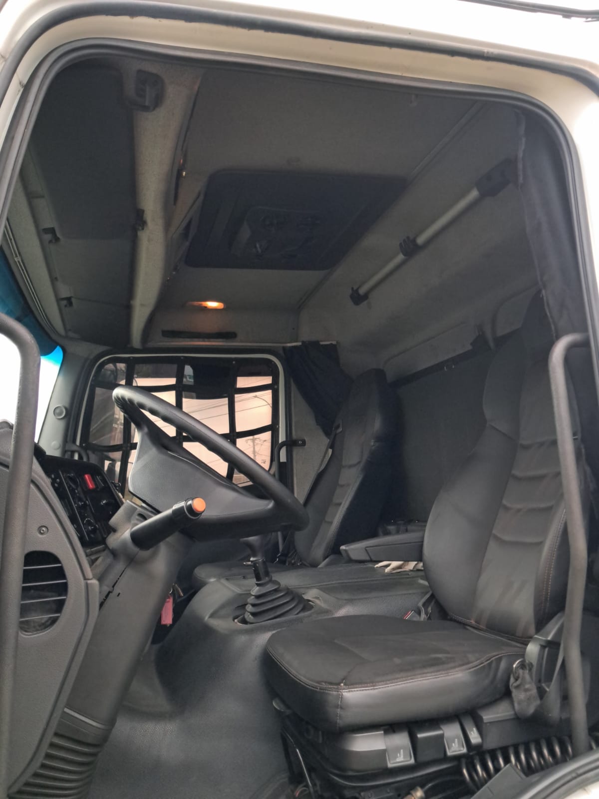 MERCEDES-BENZ ATEGO 11