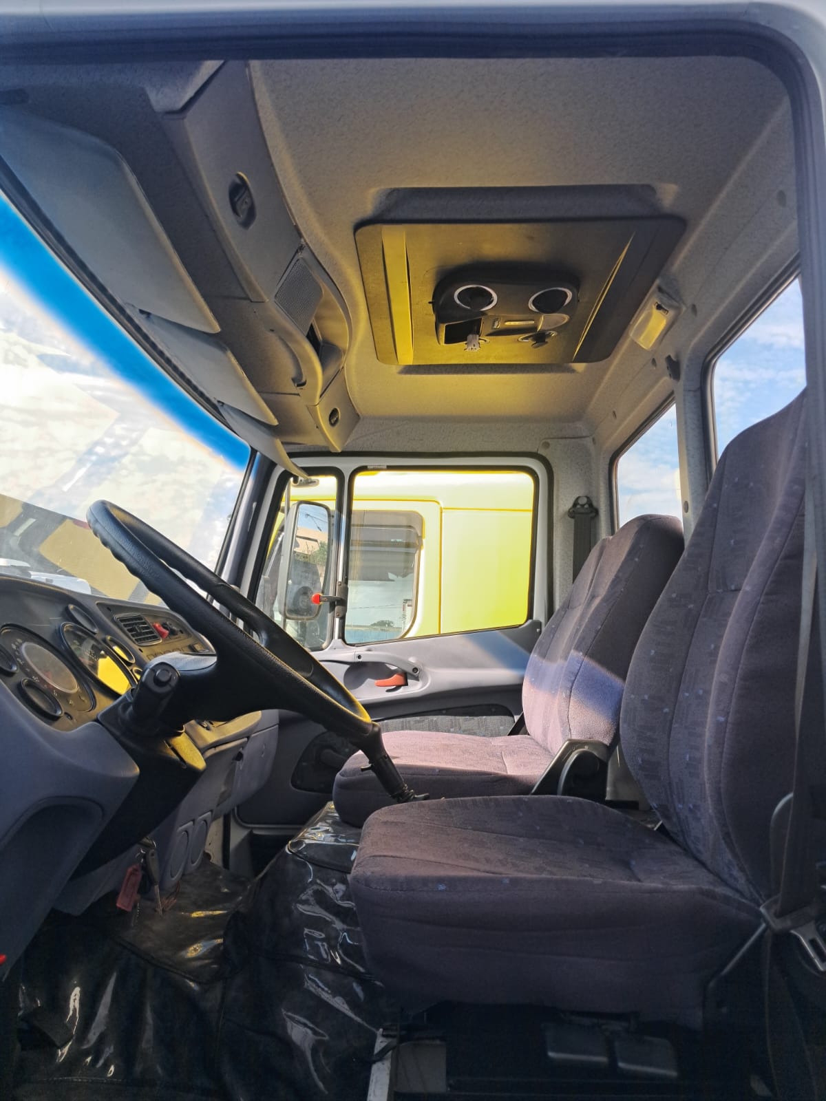 MERCEDES-BENZ 1718 2p 9